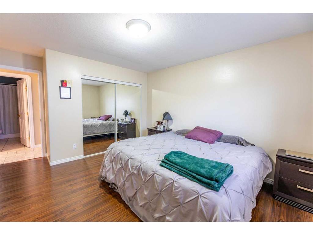 









119


Mackay

Crescent,
Hinton,




AB
T7V 2C8

