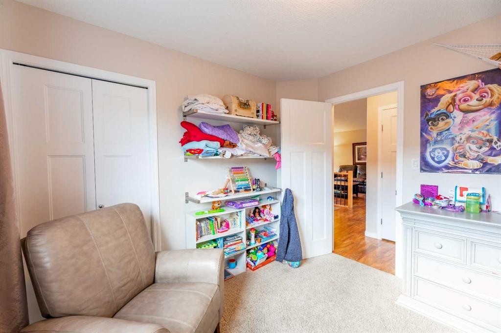 









126


Muldoon

Crescent,
Hinton,




AB
T7V 0A1

