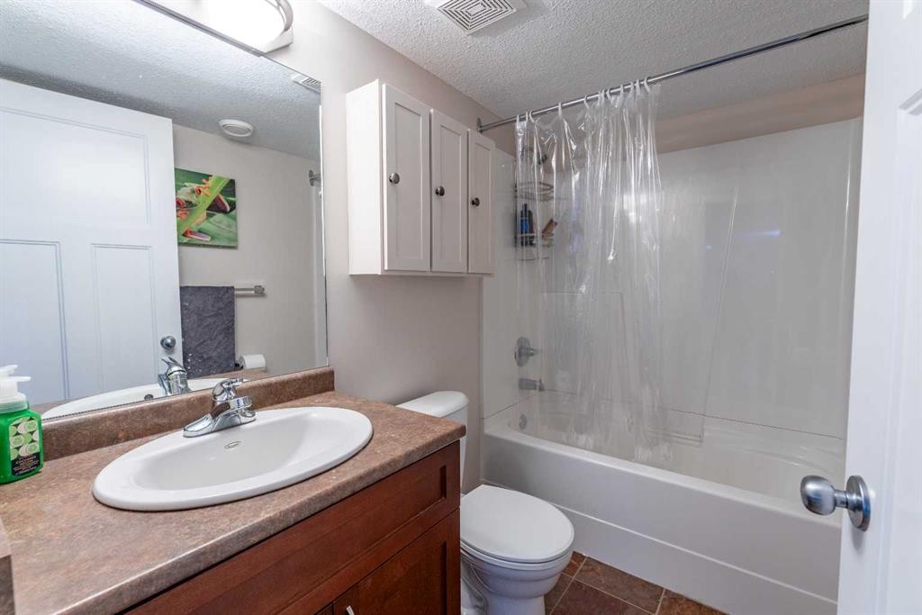 









126


Muldoon

Crescent,
Hinton,




AB
T7V 0A1


