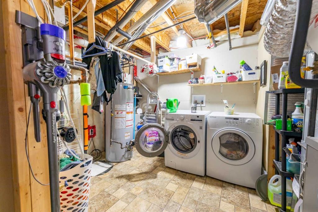 









126


Muldoon

Crescent,
Hinton,




AB
T7V 0A1

