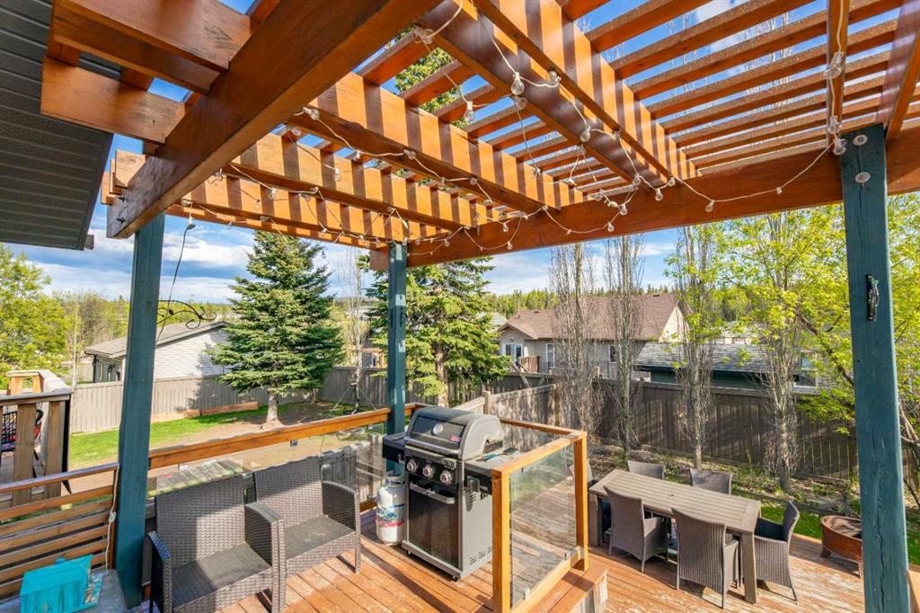 









126


Muldoon

Crescent,
Hinton,




AB
T7V 0A1

