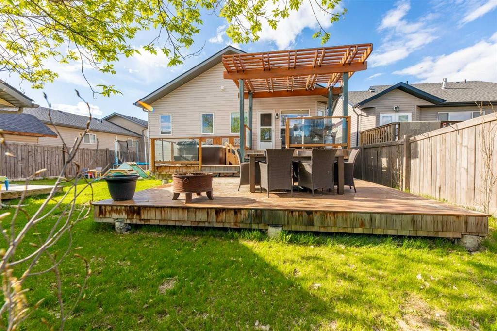 









126


Muldoon

Crescent,
Hinton,




AB
T7V 0A1

