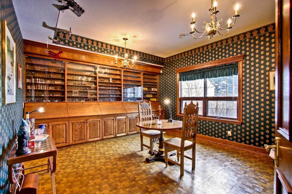 









60037


Township Road 263A

,
Rural Rocky View County,




AB
T4A 0N5

