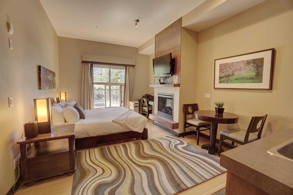 









1818


Mountain

Avenue, 106A,
Canmore,




AB
T1W 3M3

