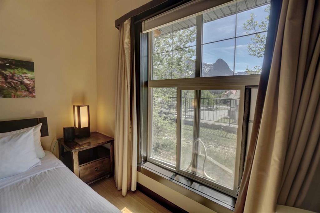 









1818


Mountain

Avenue, 106A,
Canmore,




AB
T1W 3M3

