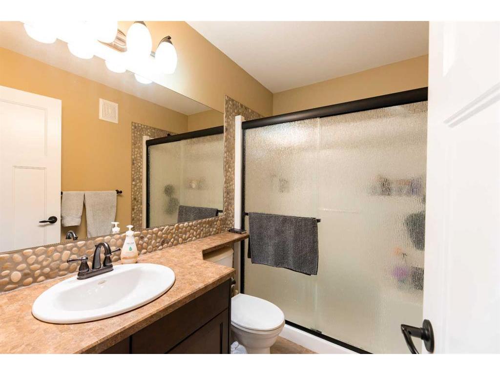 









114


Lupin

Way,
Hinton,




AB
T7V 0B2

