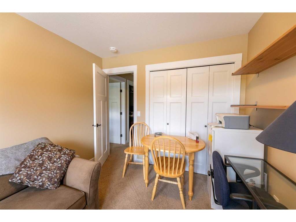 









114


Lupin

Way,
Hinton,




AB
T7V 0B2

