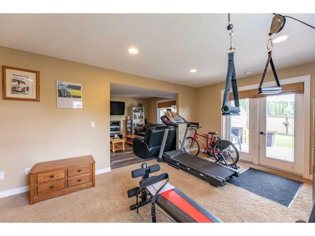 









114


Lupin

Way,
Hinton,




AB
T7V 0B2

