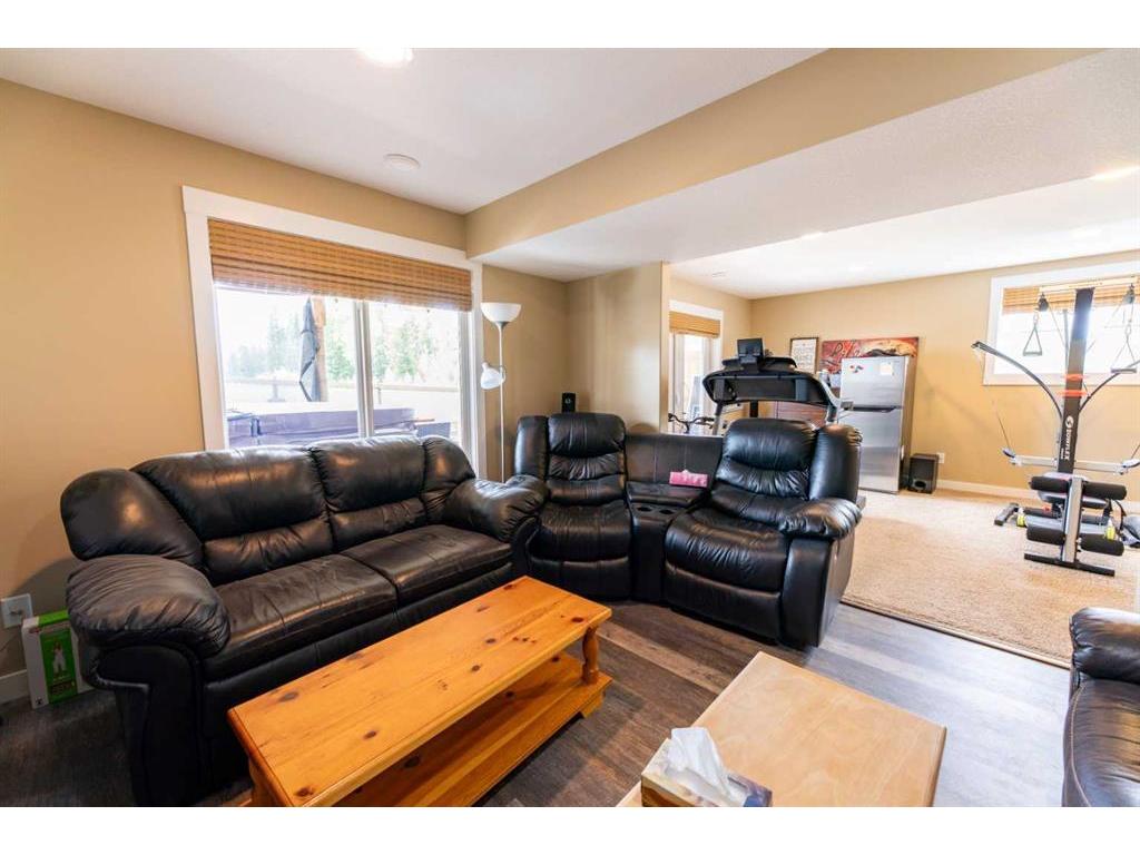 









114


Lupin

Way,
Hinton,




AB
T7V 0B2

