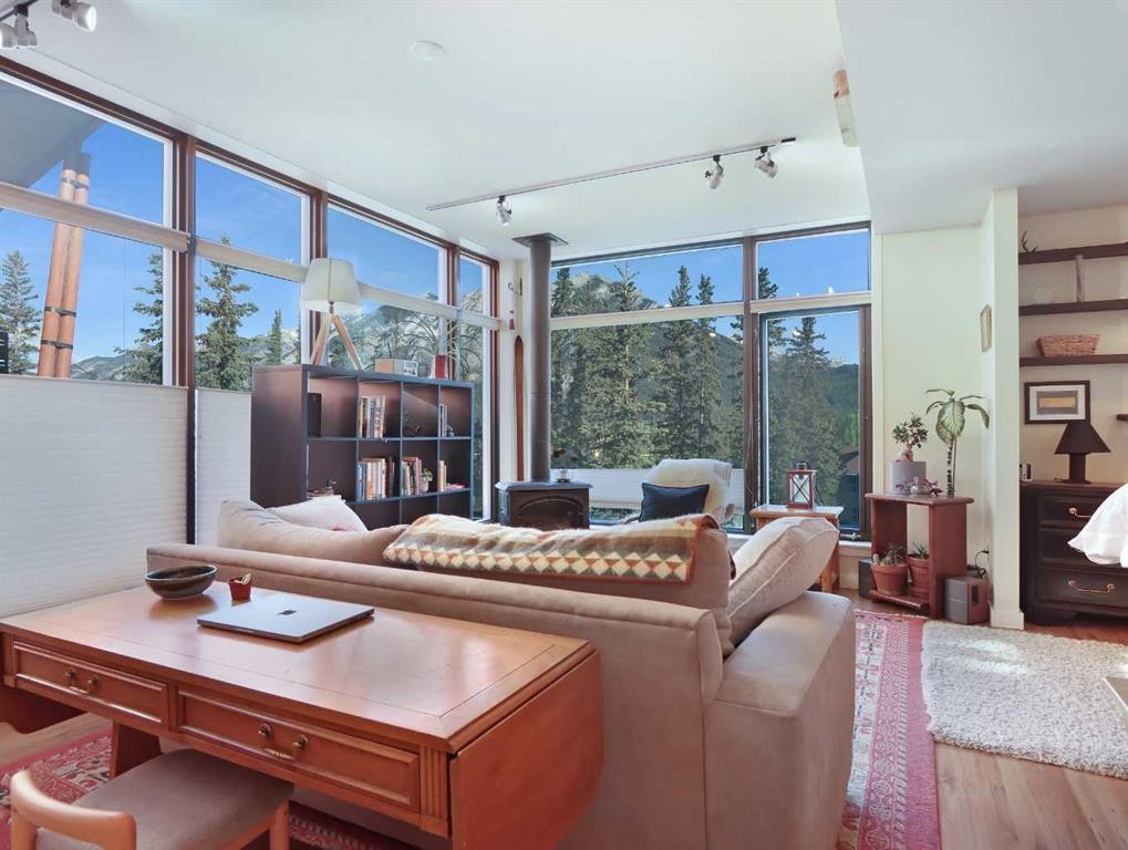 









113


Cave

Avenue, 204,
Banff,




AB
T1L1A0

