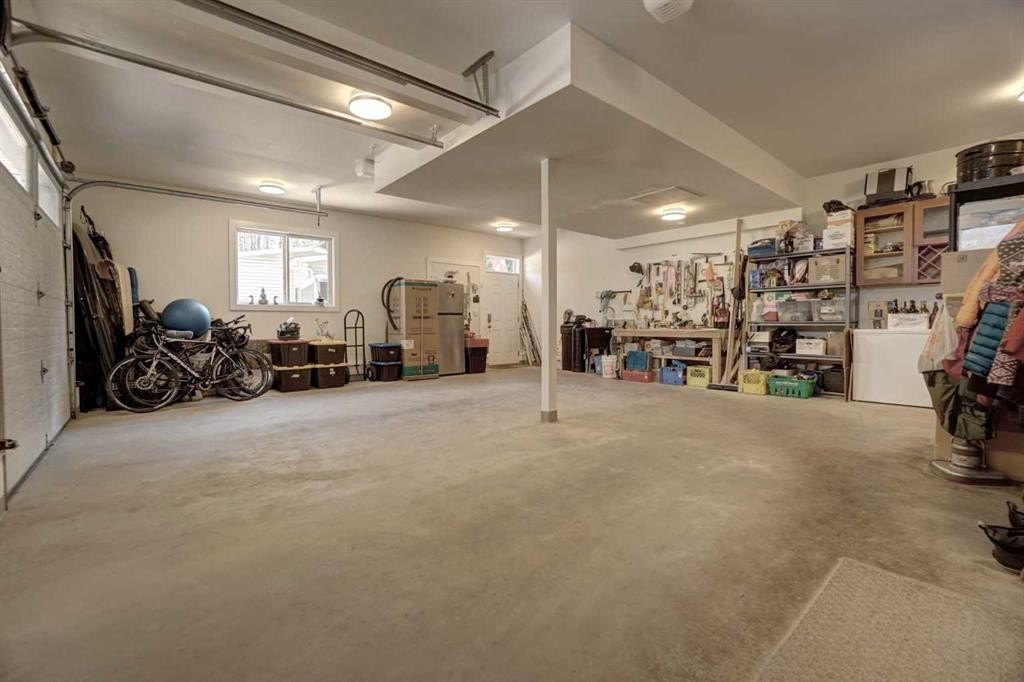 









50015


Township Road 282

Road,
Rural Rocky View County,




AB
T4C 2X3

