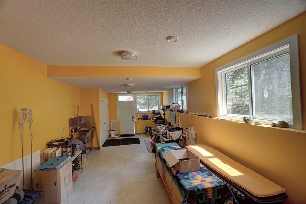 









50015


Township Road 282

Road,
Rural Rocky View County,




AB
T4C 2X3

