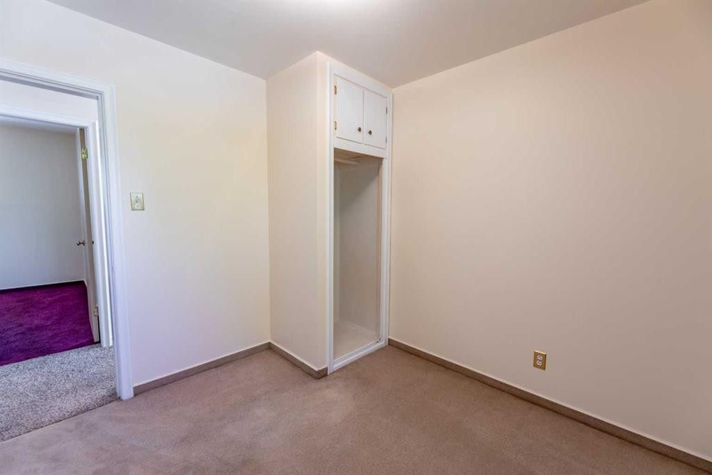 









117


Dorin

Drive,
Hinton,




AB
T7V 1B8

