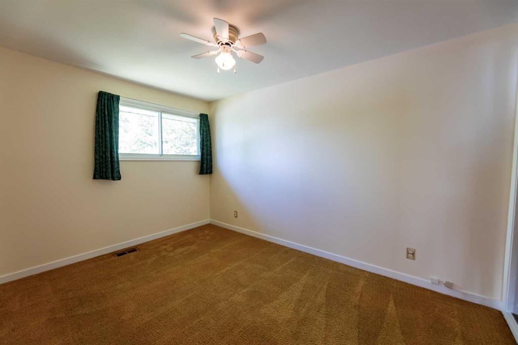 









117


Dorin

Drive,
Hinton,




AB
T7V 1B8

