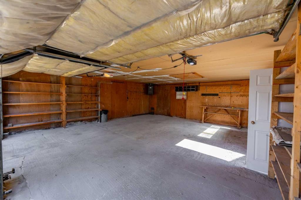 









117


Dorin

Drive,
Hinton,




AB
T7V 1B8

