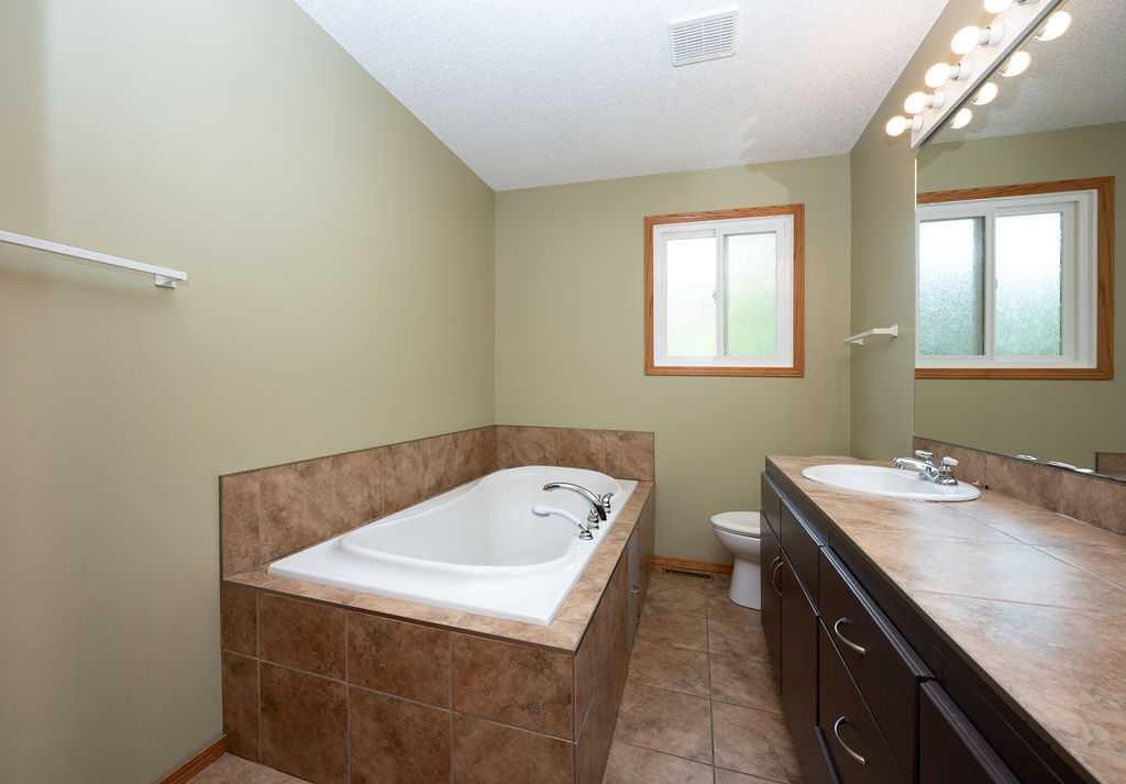 









5300


43

Avenue,
Athabasca,




AB
T9S 1J7

