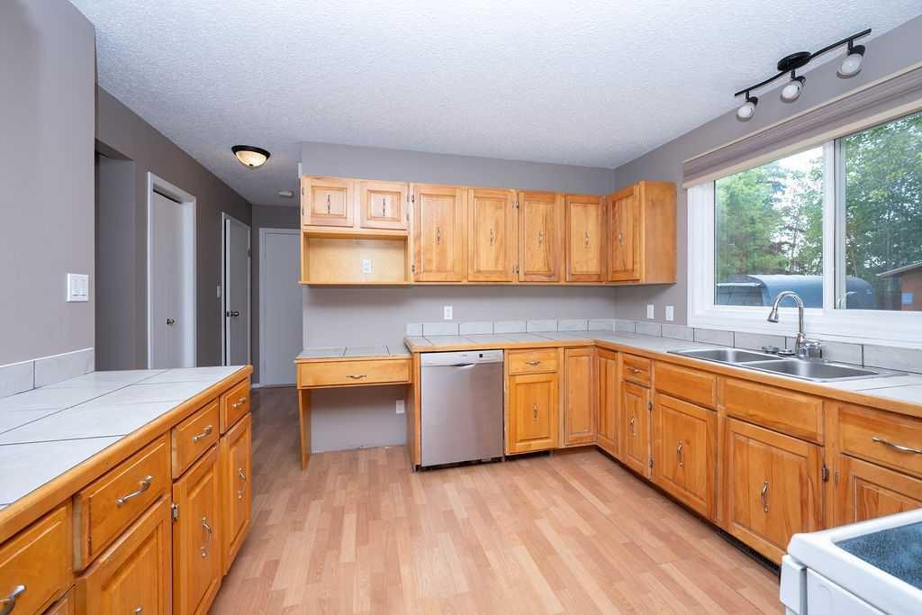 









5300


43

Avenue,
Athabasca,




AB
T9S 1J7

