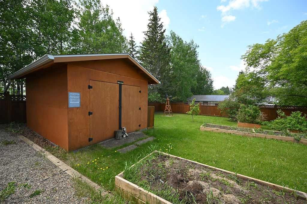 









5300


43

Avenue,
Athabasca,




AB
T9S 1J7

