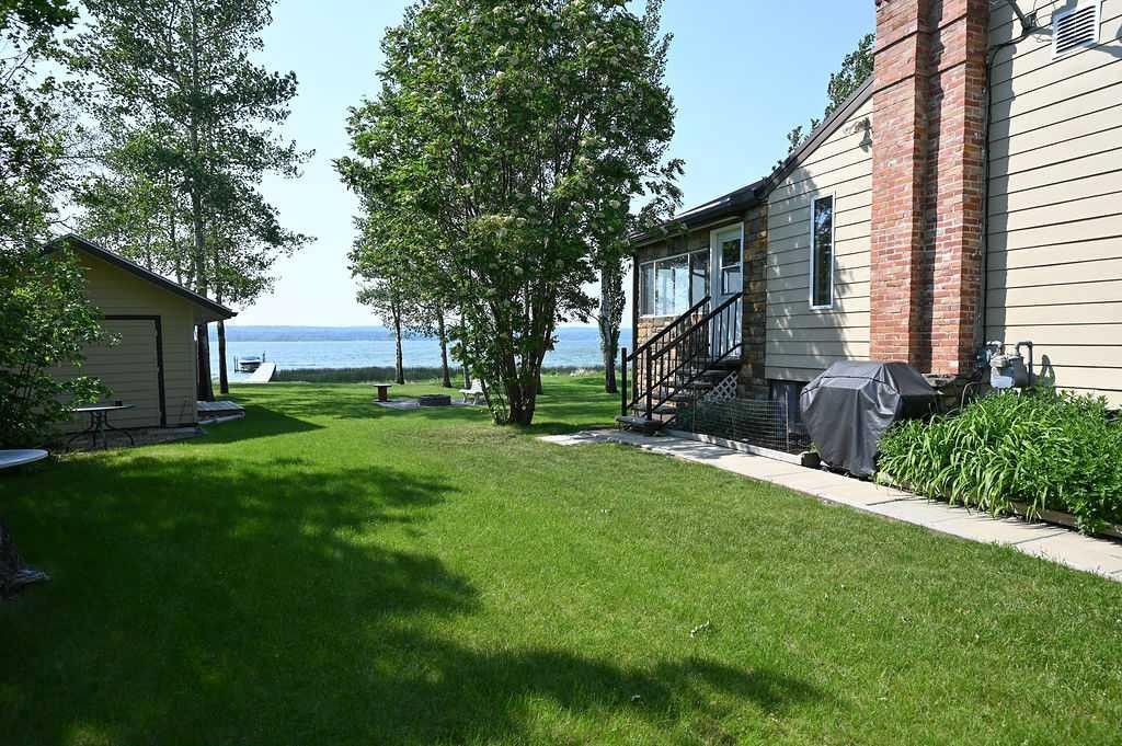 









313


Willow

Drive,
Sunset Beach,




AB
T9S 1R6

