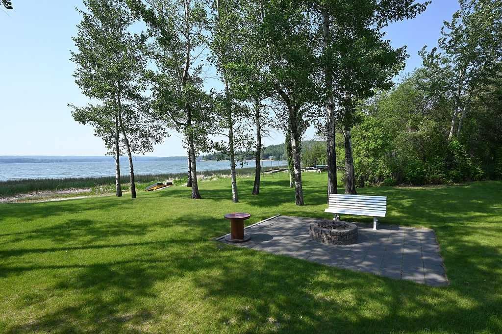 









313


Willow

Drive,
Sunset Beach,




AB
T9S 1R6


