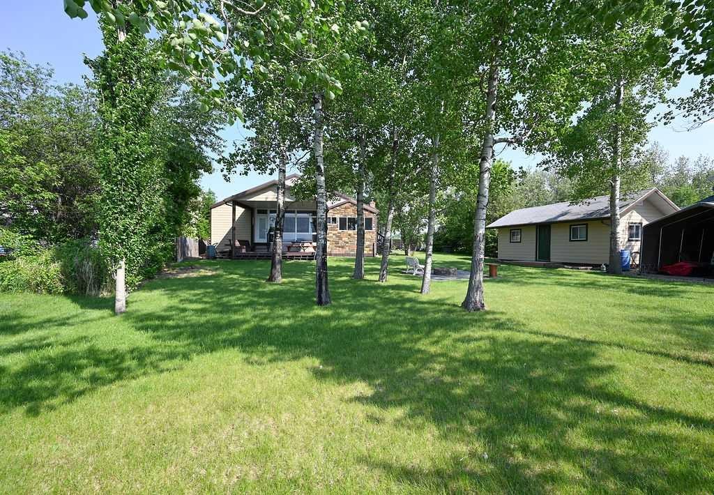 









313


Willow

Drive,
Sunset Beach,




AB
T9S 1R6

