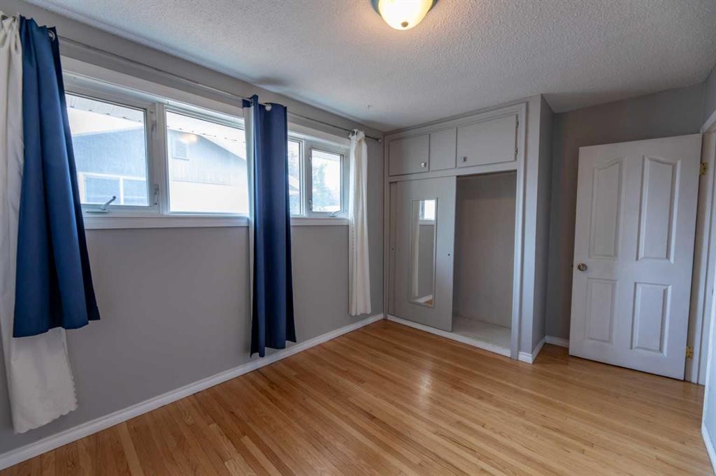 









115


Dorin

Drive,
Hinton,




AB
T7V 1B8

