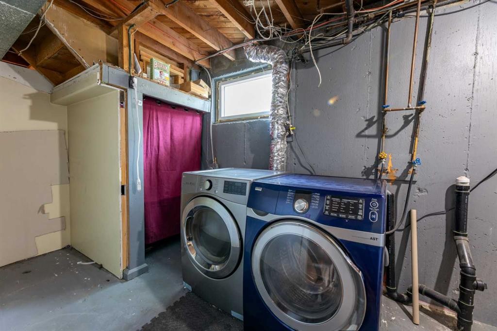 









115


Dorin

Drive,
Hinton,




AB
T7V 1B8

