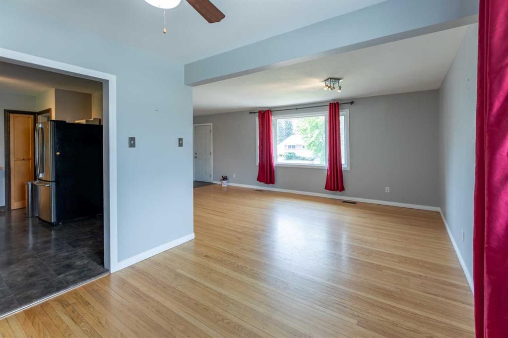 









115


Dorin

Drive,
Hinton,




AB
T7V 1B8

