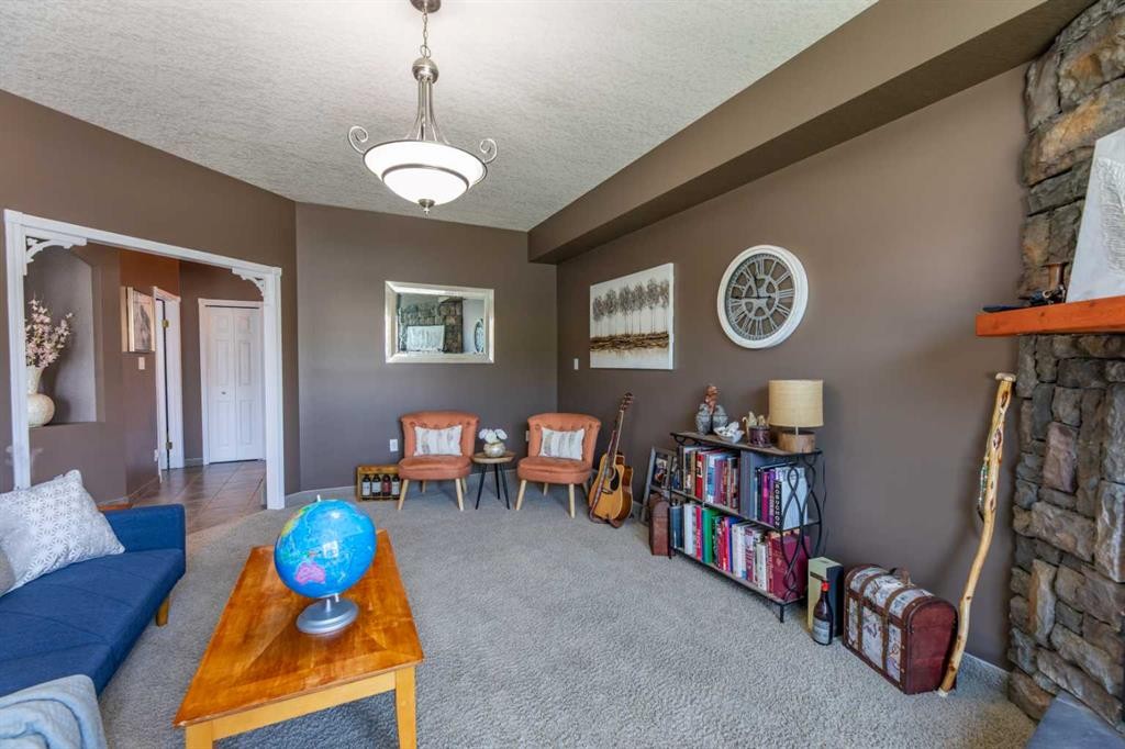 









191


McArdell

Drive,
Hinton,




AB
T7V 1Z2

