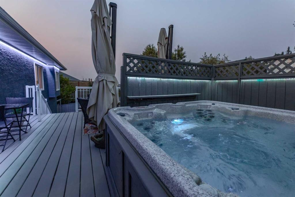 









191


McArdell

Drive,
Hinton,




AB
T7V 1Z2

