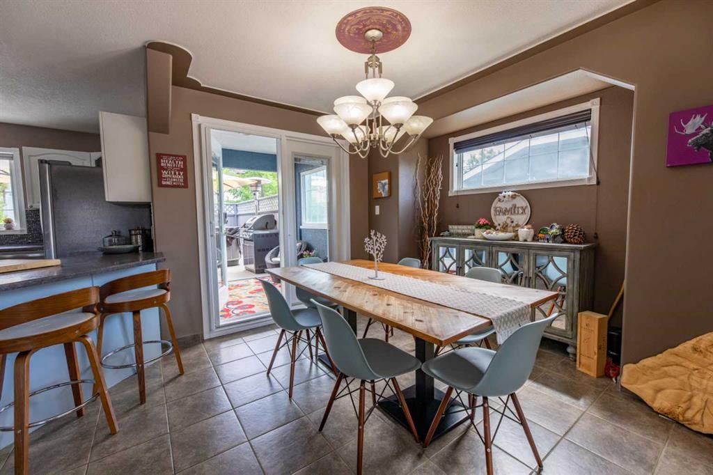 









191


McArdell

Drive,
Hinton,




AB
T7V 1Z2


