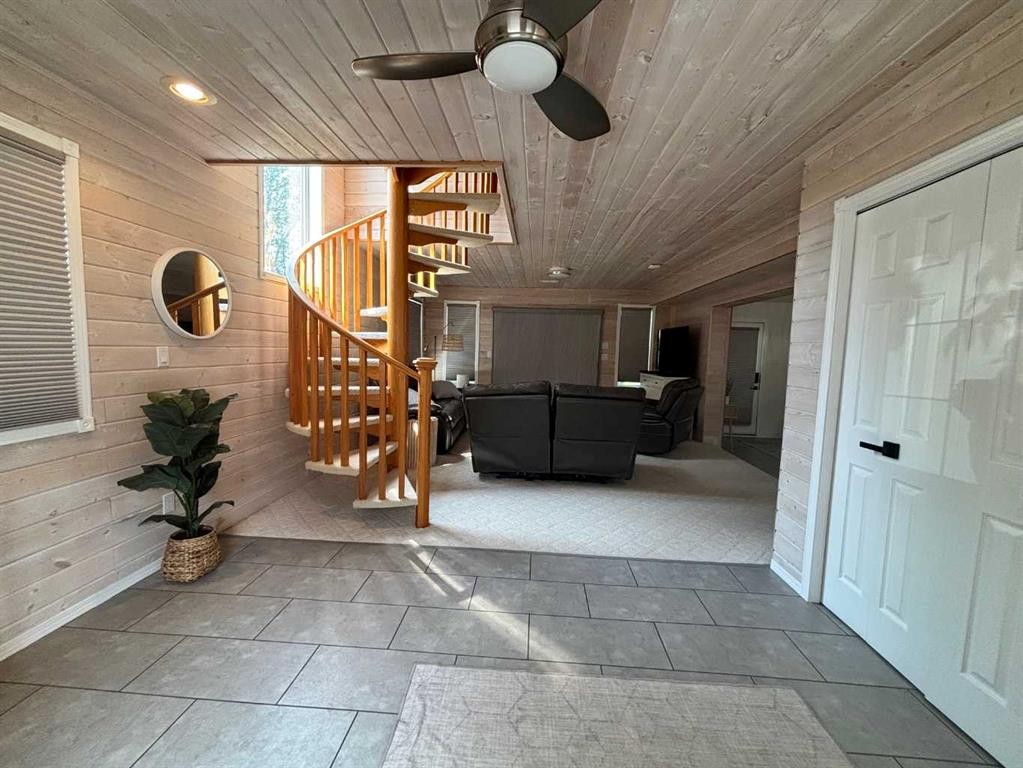 









671022


Range Road 241

, 93,
Rural Athabasca County,




AB
T9S 2A6

