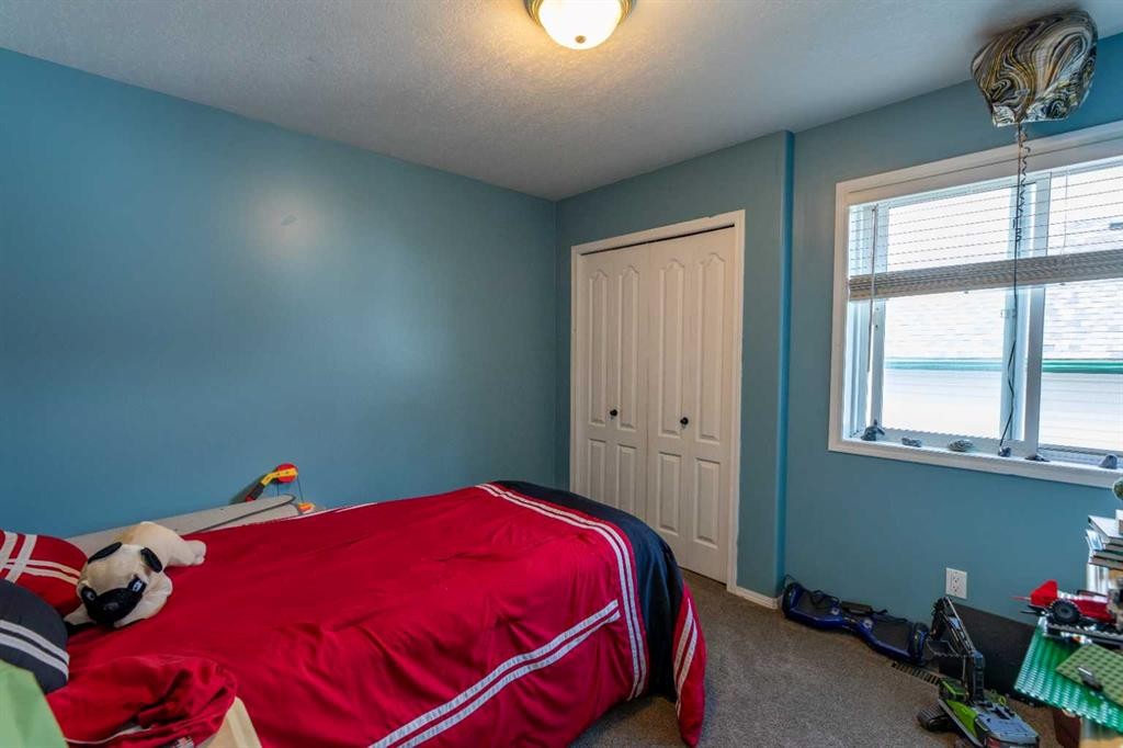









168


Sitar

Crescent,
Hinton,




AB
T7V 1S7

