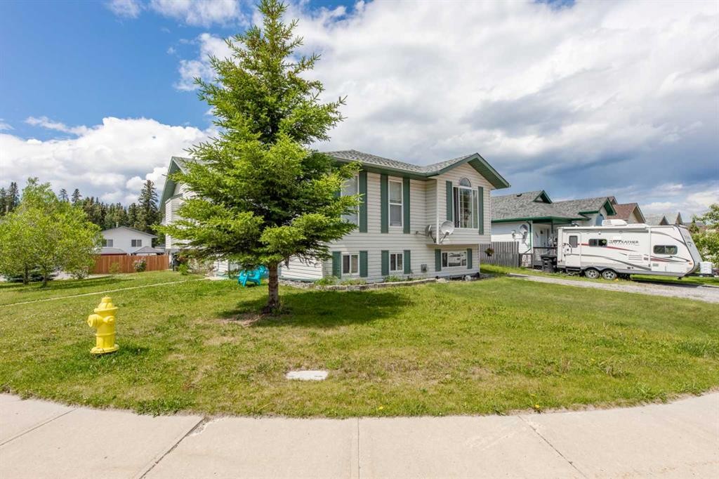 









168


Sitar

Crescent,
Hinton,




AB
T7V 1S7

