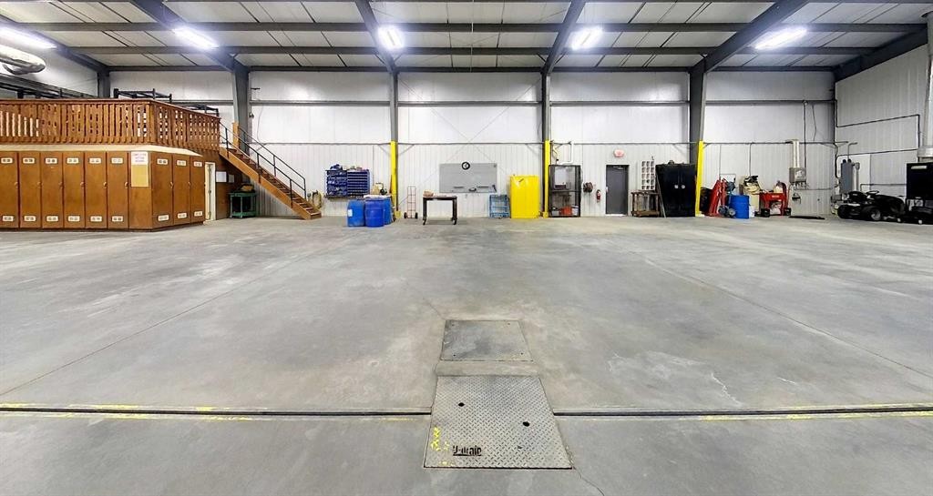 









317


Rodeo

Road,
Edson,




AB
T7E 0B6

