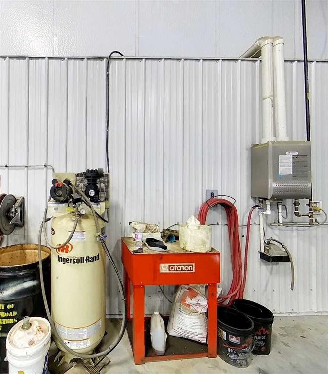 









317


Rodeo

Road,
Edson,




AB
T7E 0B6

