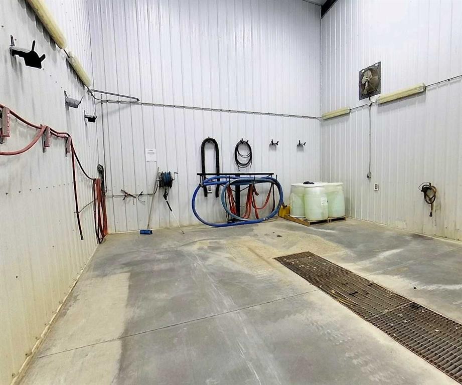 









317


Rodeo

Road,
Edson,




AB
T7E 0B6

