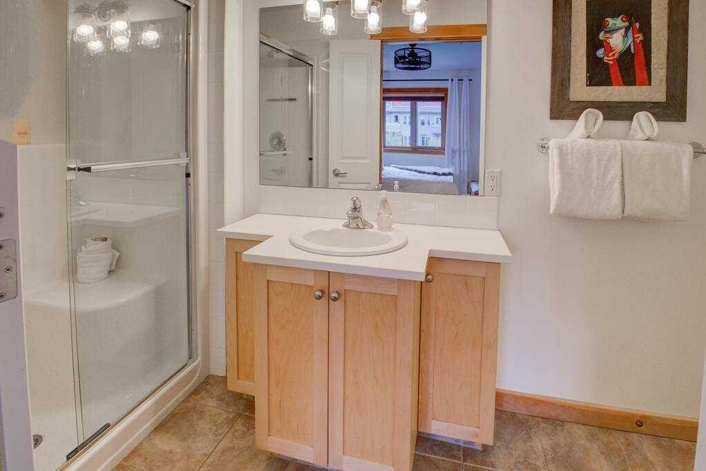 









107


Montane

Road Southwest, 107,
Canmore,




AB
T1W3J2

