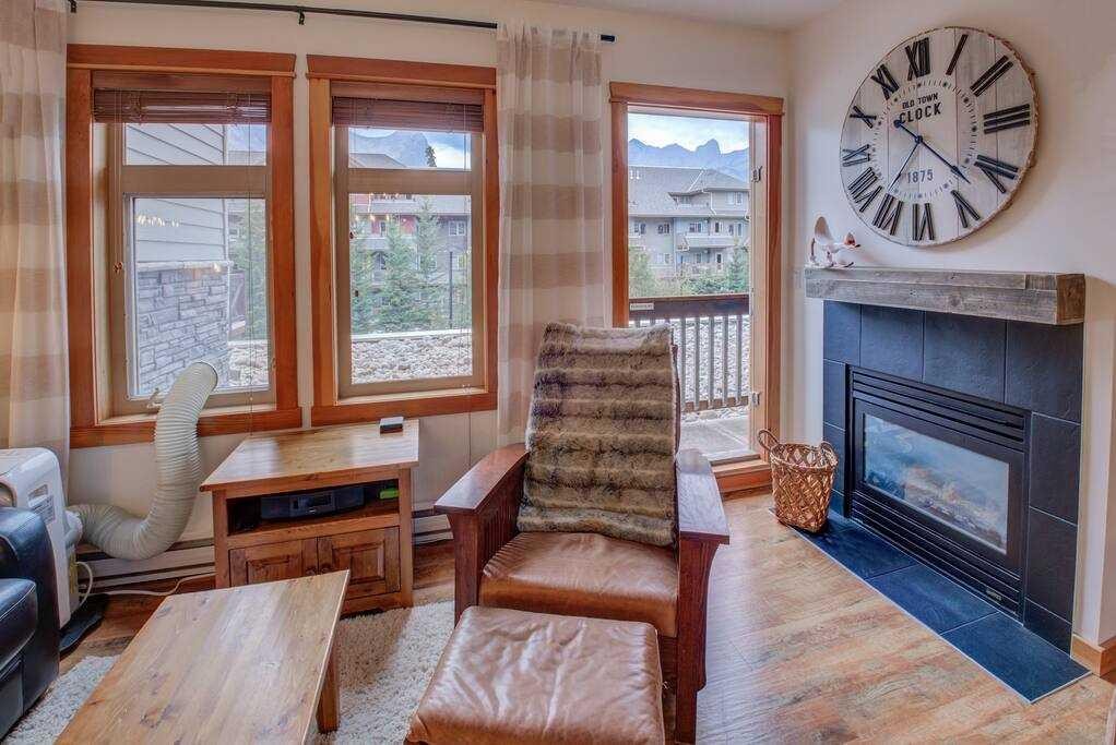 









107


Montane

Road Southwest, 107,
Canmore,




AB
T1W3J2

