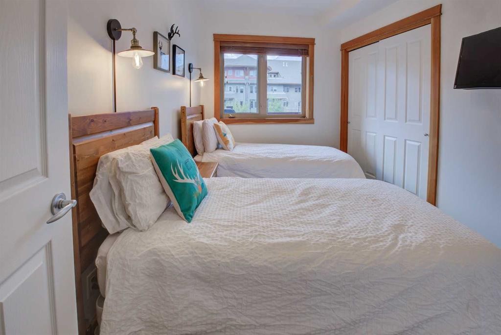 









107


Montane

Road Southwest, 107,
Canmore,




AB
T1W3J2

