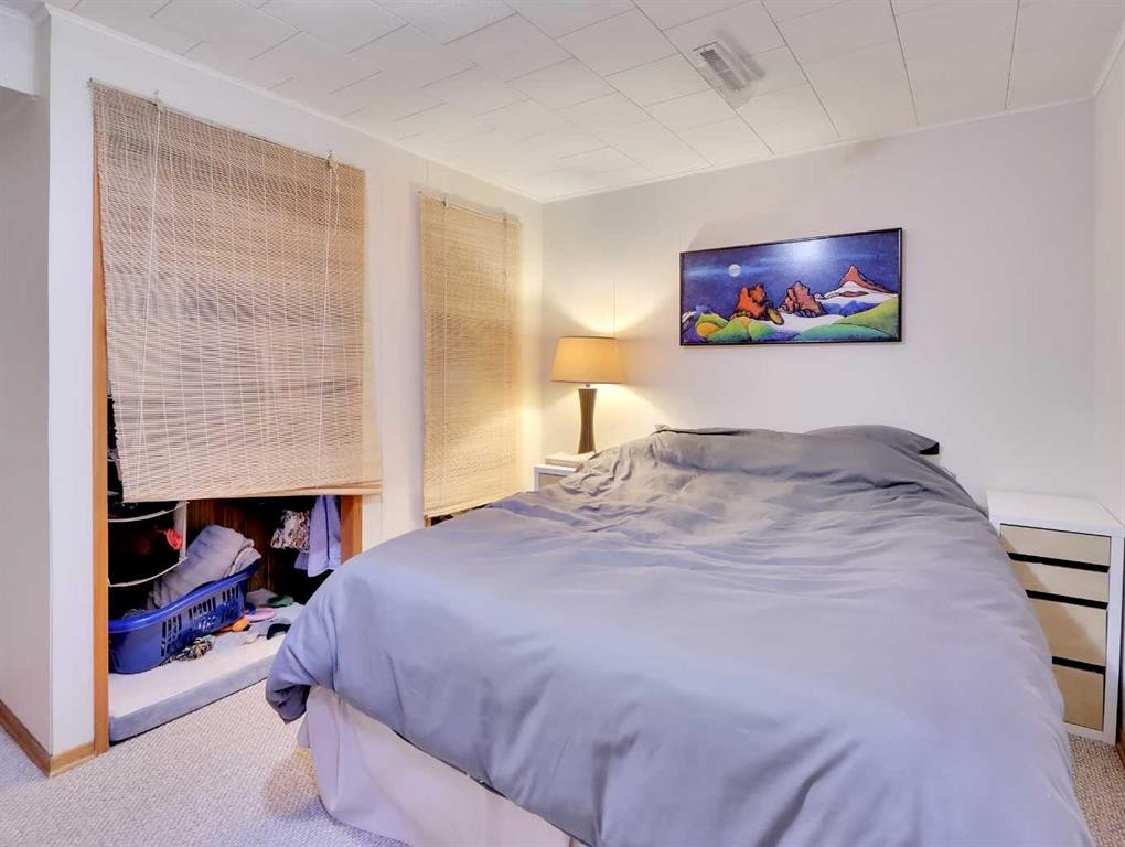 









252


Three Sisters

Drive,
Canmore,




AB
T1W2M4

