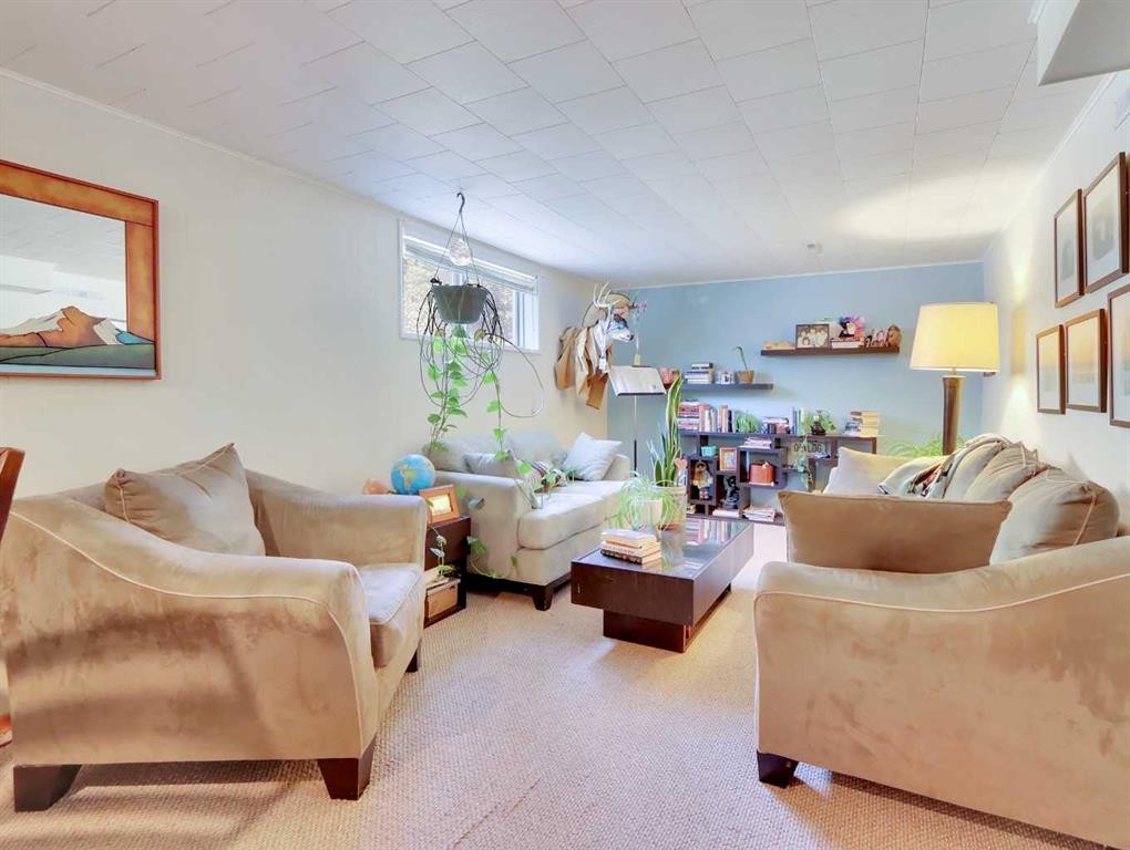 









252


Three Sisters

Drive,
Canmore,




AB
T1W2M4

