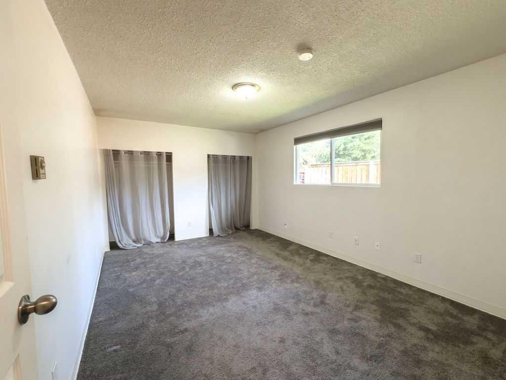 









101


Wanyandi

Avenue,
Hinton,




AB
T7V 1M6

