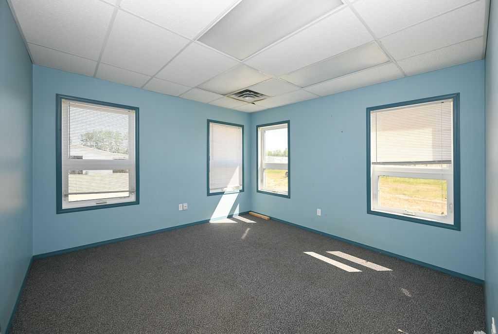 









665035A


Range Road 230

,
Rural Athabasca County,




AB
T9S 2B1


