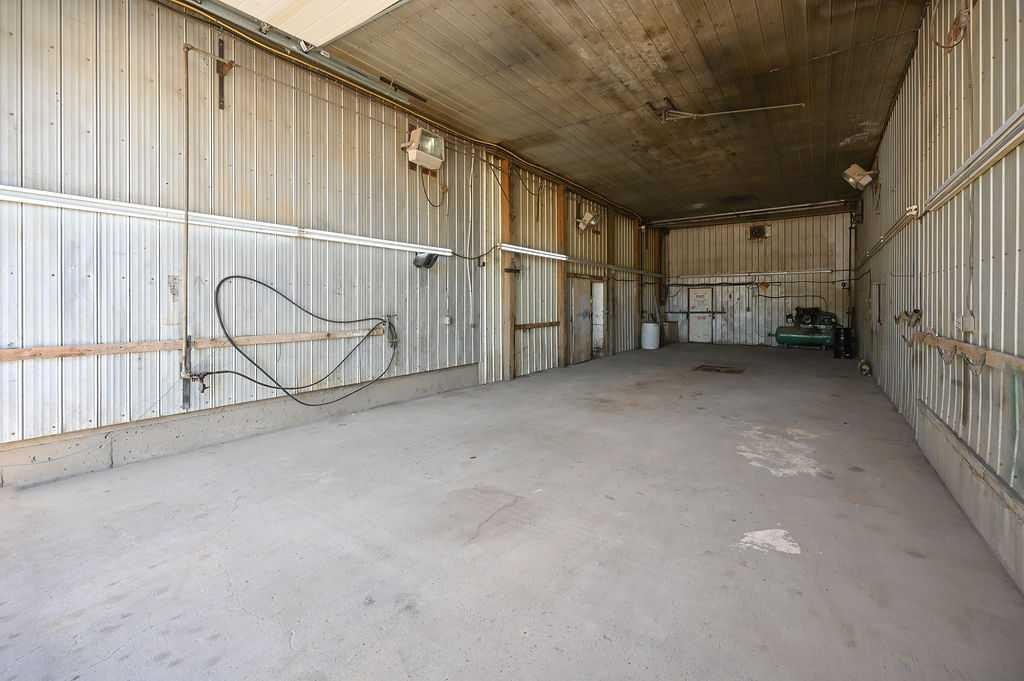 









665035A


Range Road 230

,
Rural Athabasca County,




AB
T9S 2B1

