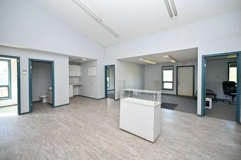 









665035A


Range Road 230

,
Rural Athabasca County,




AB
T9S 2B1

