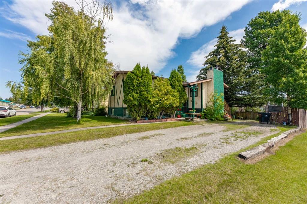 









437


Mountain

Street,
Hinton,




AB
T7V 1A6

