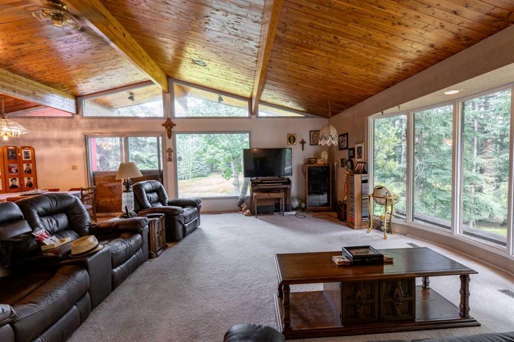 









23518


Highway 16 W

, 12,
Rural Yellowhead County,




AB
T7V 0A3

