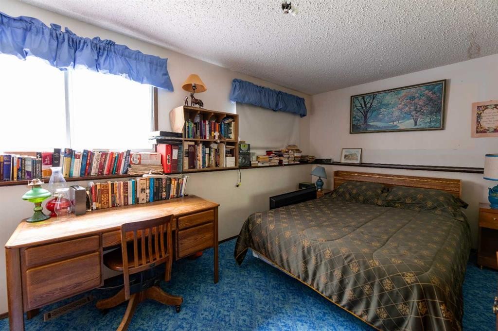 









23518


Highway 16 W

, 12,
Rural Yellowhead County,




AB
T7V 0A3

