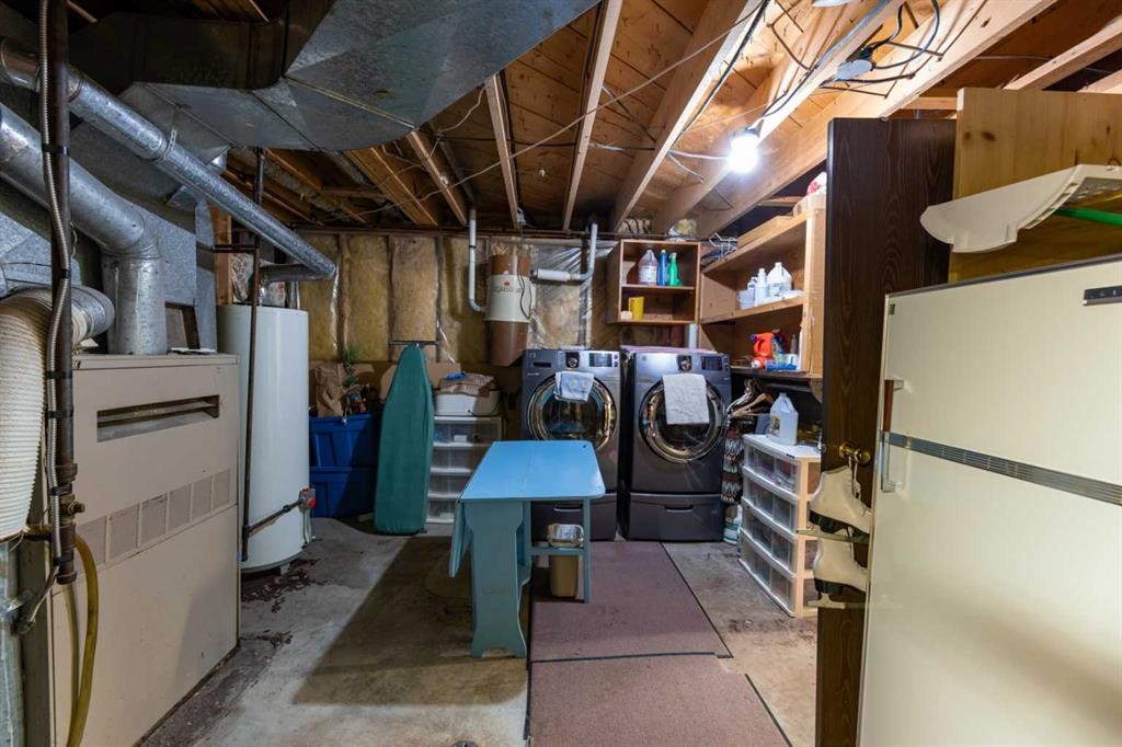









23518


Highway 16 W

, 12,
Rural Yellowhead County,




AB
T7V 0A3

